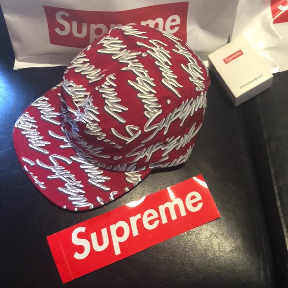 SUPREME Script Logo Strapback Panel cap - Picture 5 of 6